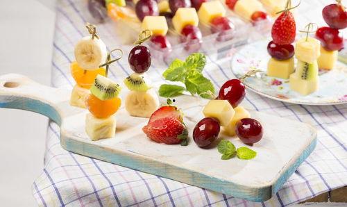 柠檬不酸吃瓜不甜,柠檬不酸吃瓜不甜的哲理启示