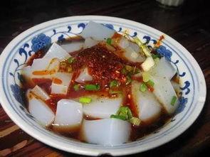 瓜娃子吃凉粉片段,一场舌尖上的夏日狂欢