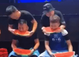 吃瓜表情包 动态,网络时代的趣味社交符号