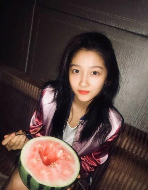 深夜吃瓜链接,吃瓜群众热议的神秘事件深度解析